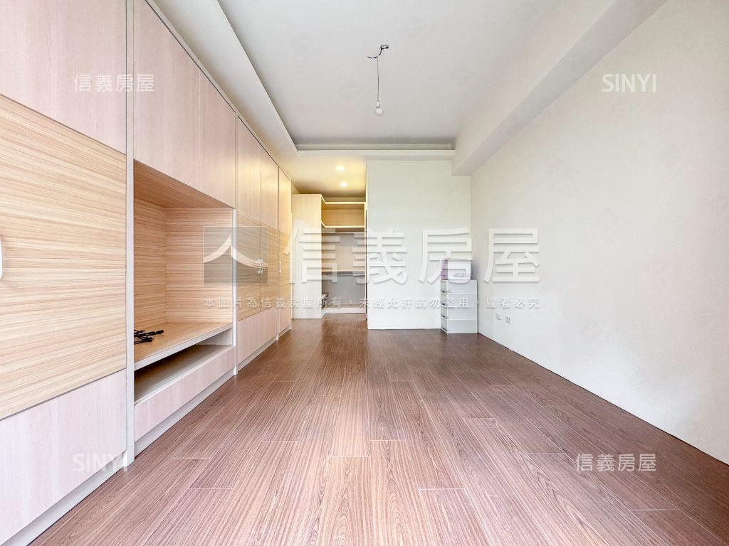 高鐵區綠園優質三房平車房屋室內格局與周邊環境