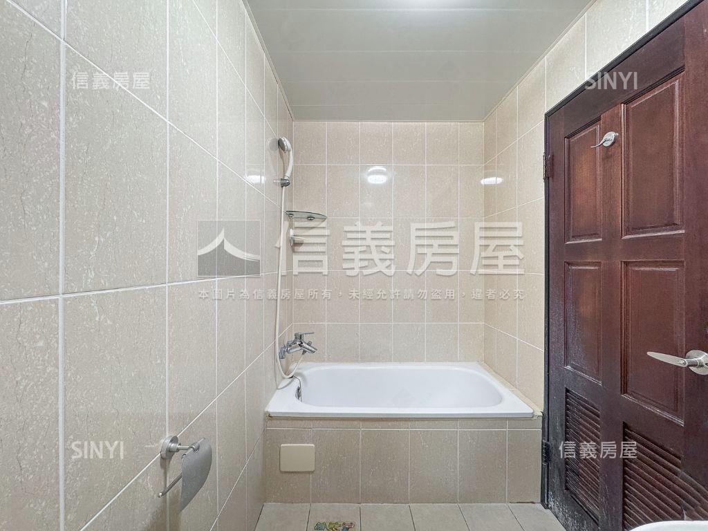 高鐵區綠園優質三房平車房屋室內格局與周邊環境