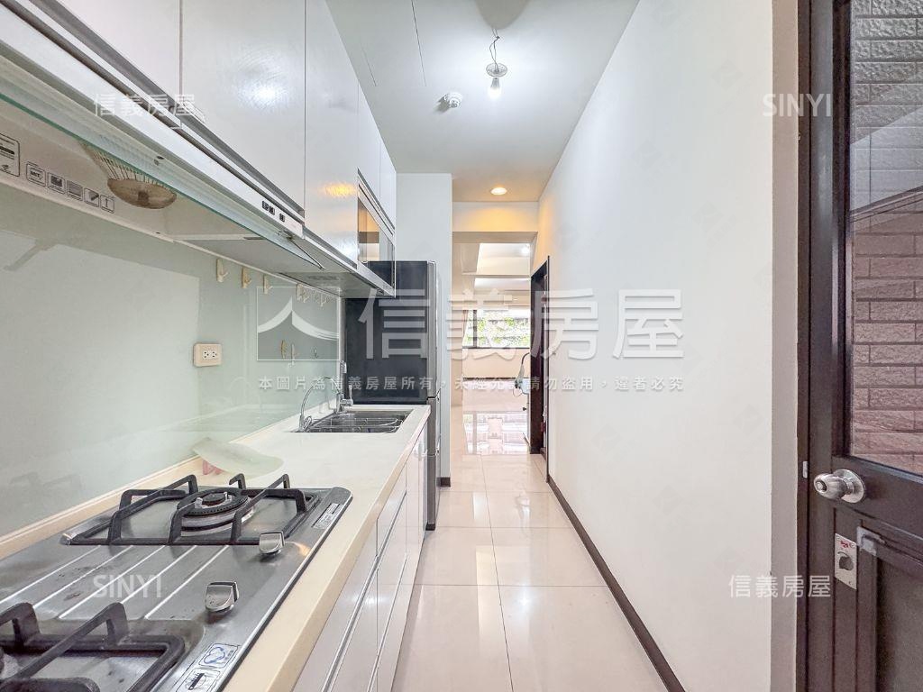 高鐵區綠園優質三房平車房屋室內格局與周邊環境