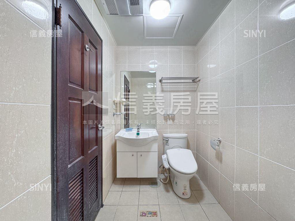 高鐵區綠園優質三房平車房屋室內格局與周邊環境