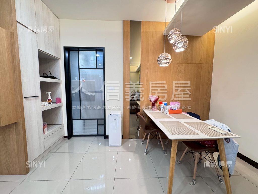 水交社高樓美妝三房平車房屋室內格局與周邊環境