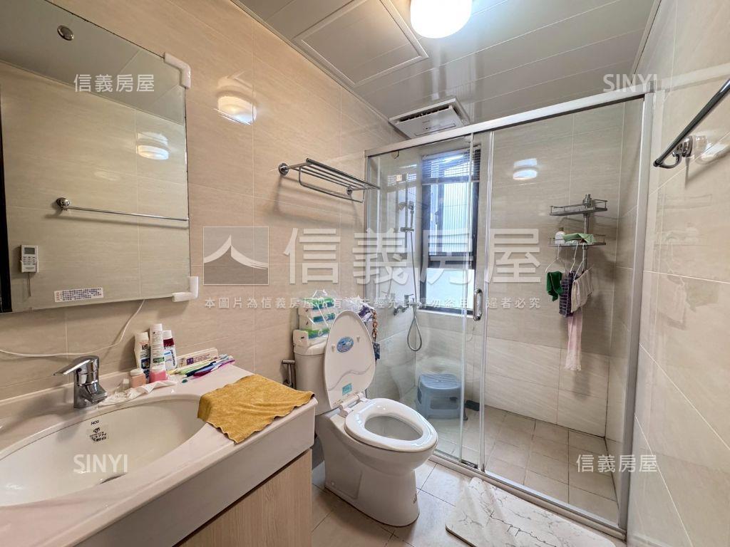 水交社高樓美妝三房平車房屋室內格局與周邊環境