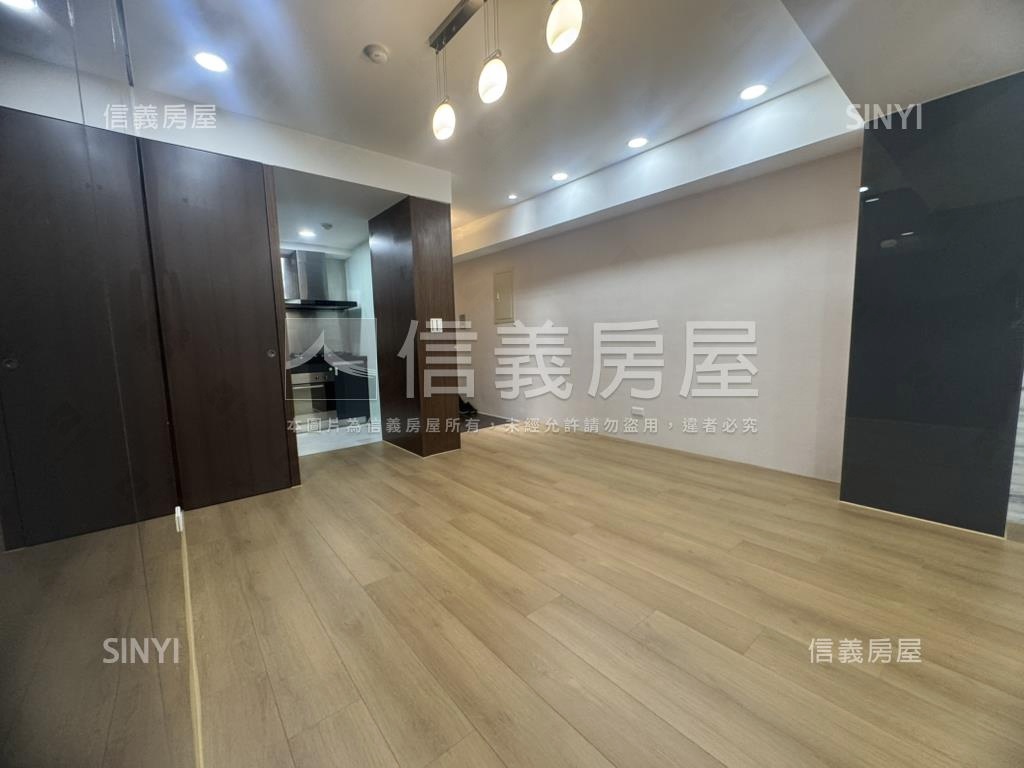 高樓三房面１０１大車位房屋室內格局與周邊環境