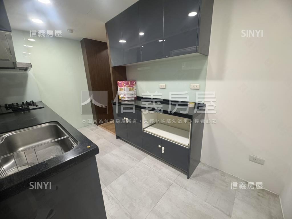 高樓三房面１０１大車位房屋室內格局與周邊環境