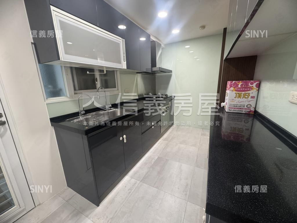 高樓三房面１０１大車位房屋室內格局與周邊環境