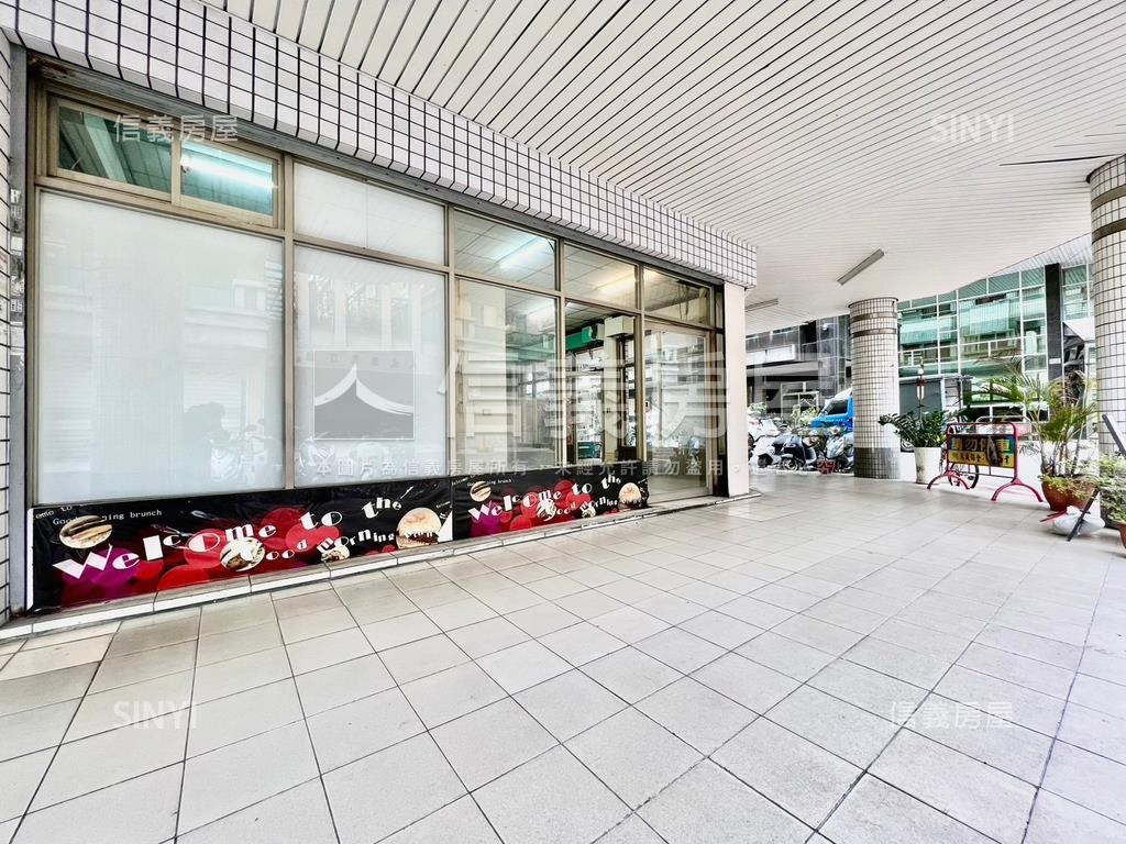 逢甲商圈潛力角間店面房屋室內格局與周邊環境