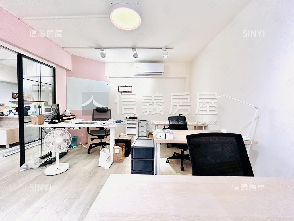 西屯青海路店面房屋室內格局與周邊環境