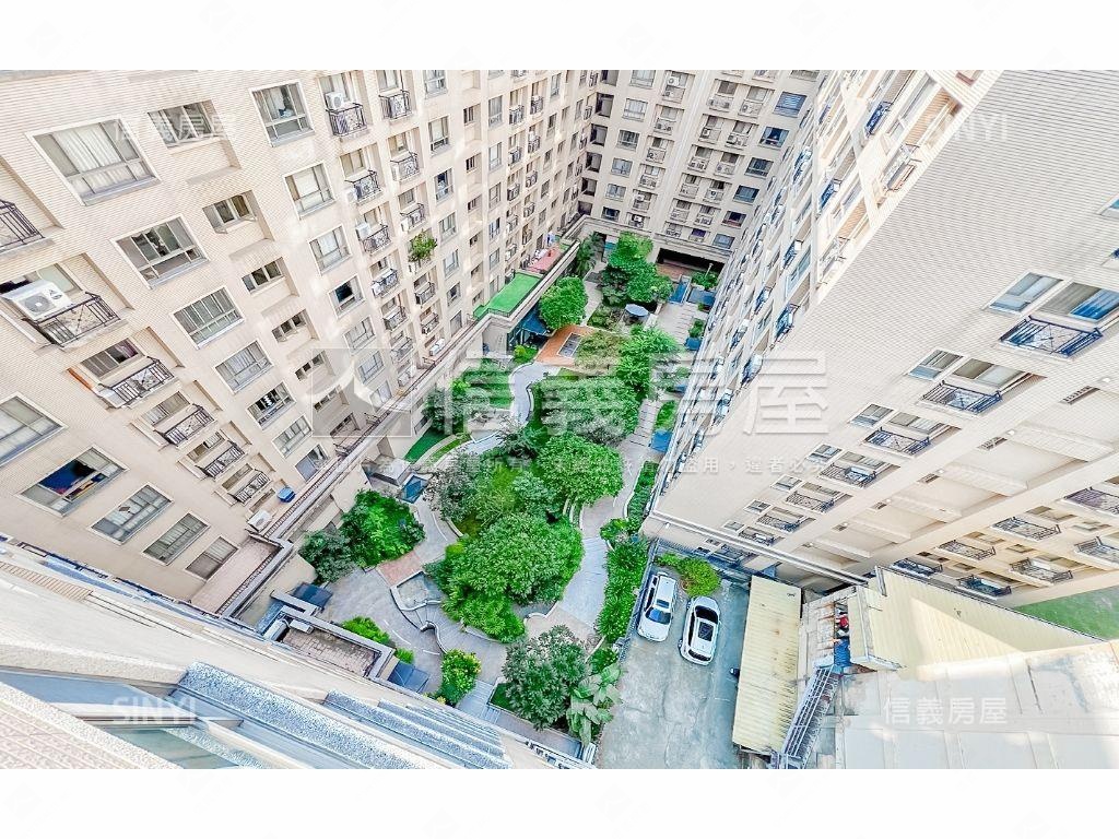 西屯青海路店面房屋室內格局與周邊環境