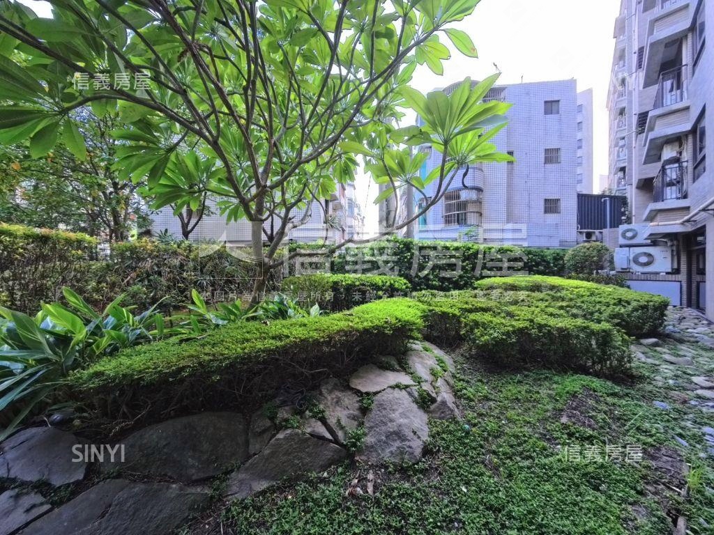 近書法公園大兩房車位房屋室內格局與周邊環境