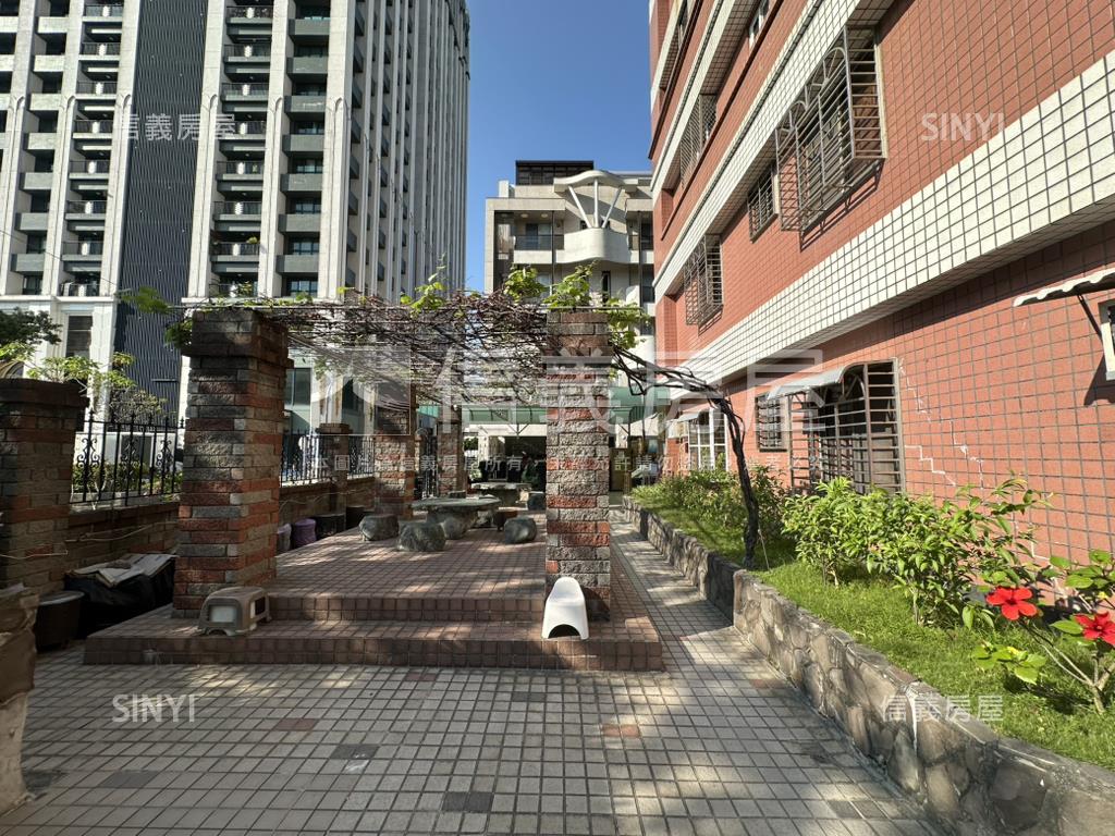 裕誠河堤商圈大三房平車房屋室內格局與周邊環境