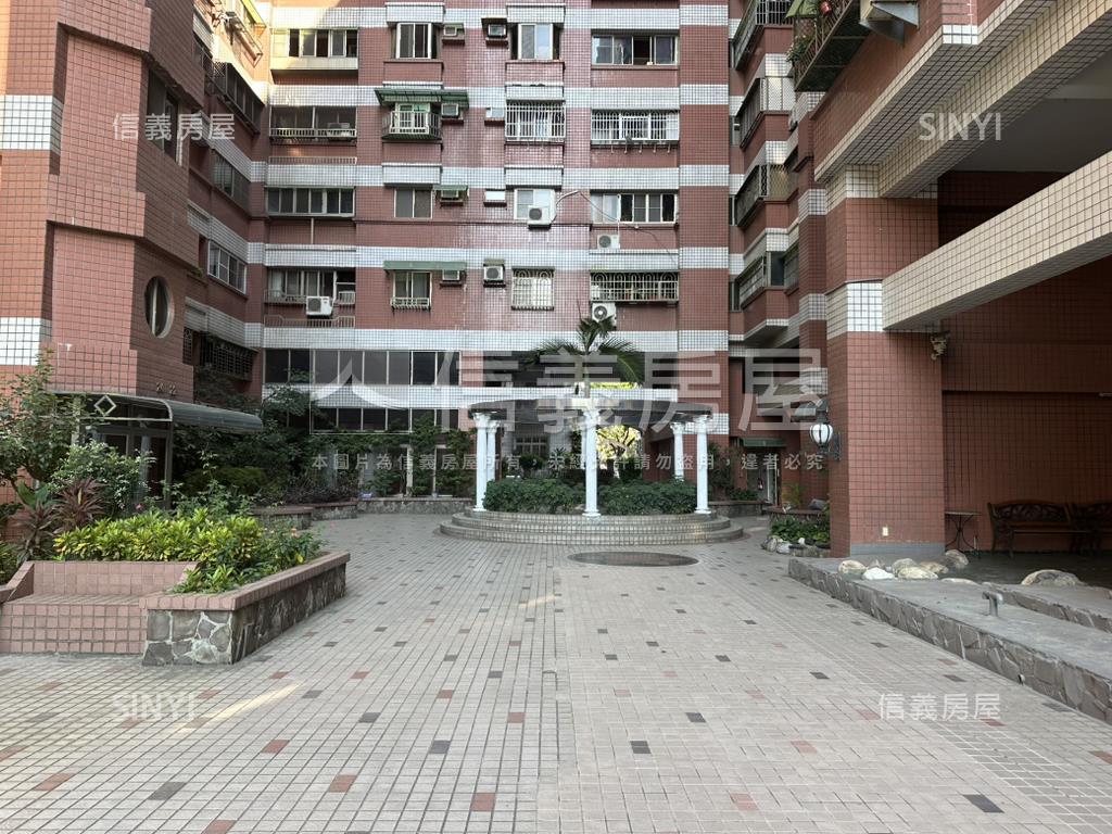 裕誠河堤商圈大三房平車房屋室內格局與周邊環境