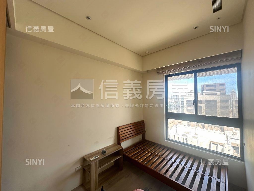 【冠德鼎極】高樓四房車位房屋室內格局與周邊環境