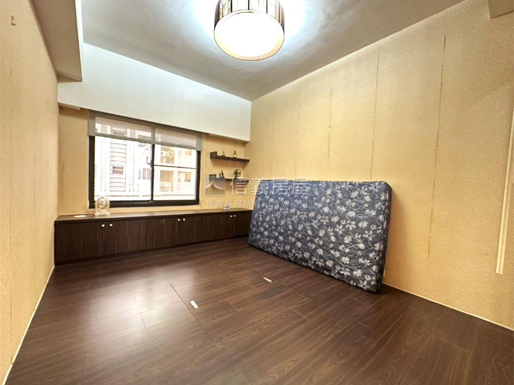 高鐵特區雅致香堤房屋室內格局與周邊環境