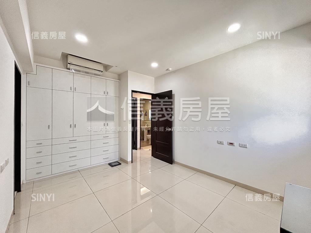 勳章高樓採光大三房房屋室內格局與周邊環境