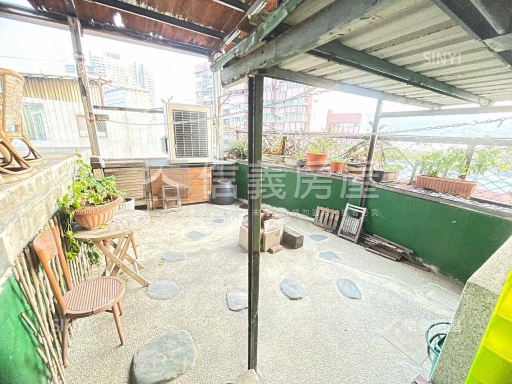 景觀淡水捷運大空間樓中樓房屋室內格局與周邊環境