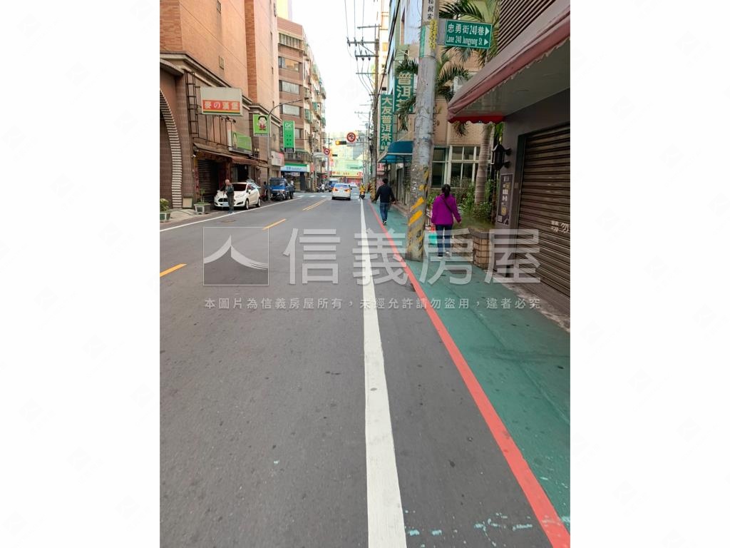 義勇商圈面公園三房車位房屋室內格局與周邊環境