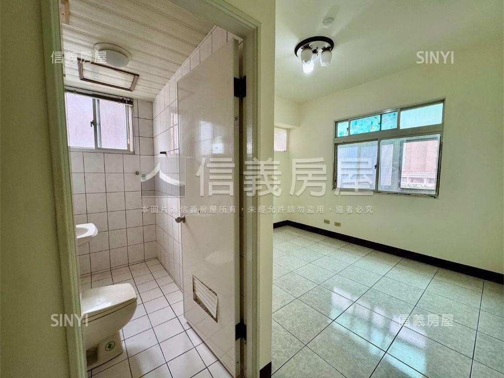 義勇商圈面公園三房車位房屋室內格局與周邊環境