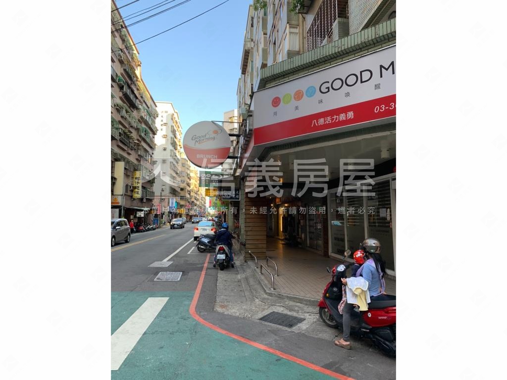義勇商圈面公園三房車位房屋室內格局與周邊環境