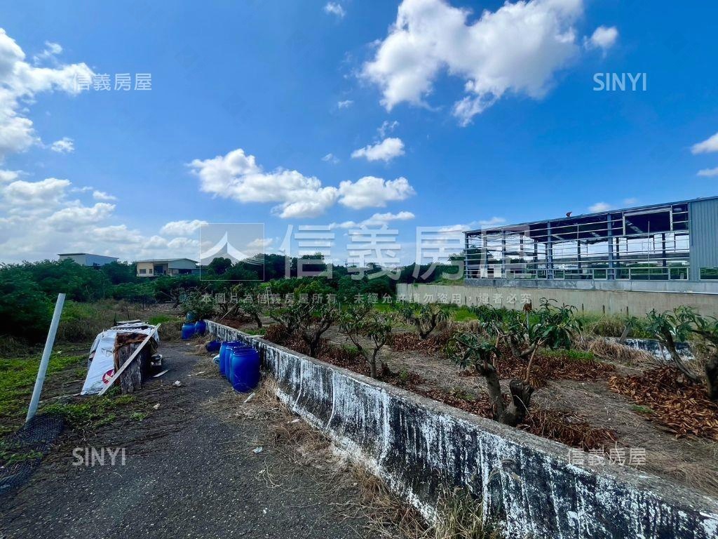 省道旁～善化非都農地房屋室內格局與周邊環境