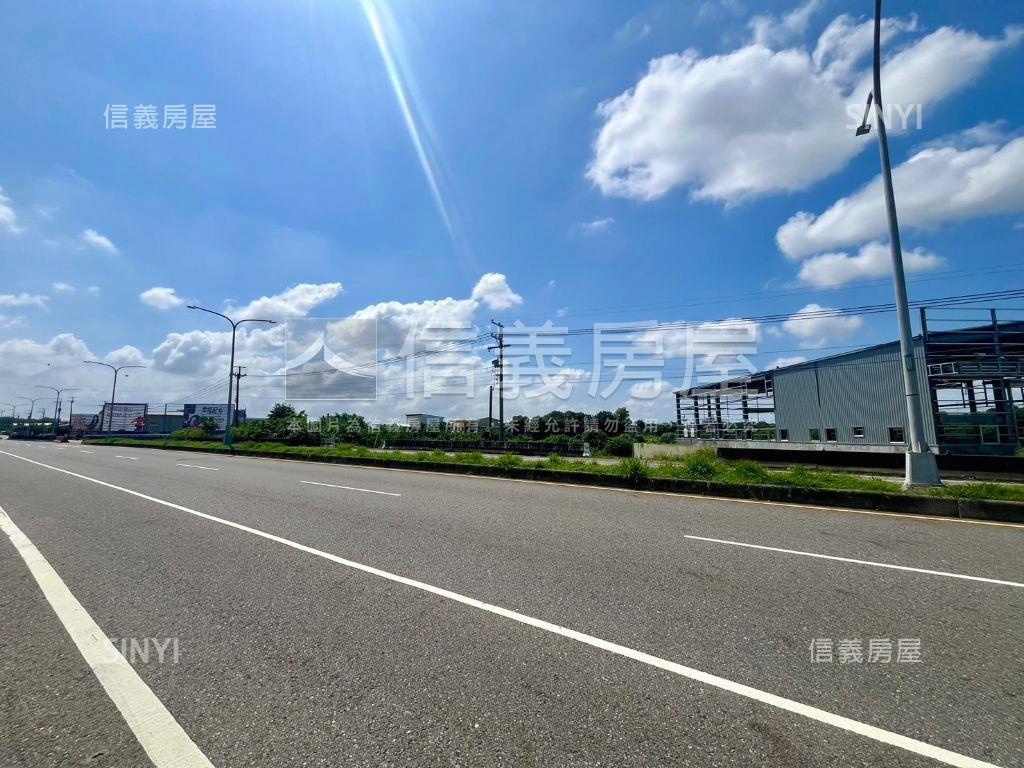 省道旁～善化非都農地房屋室內格局與周邊環境