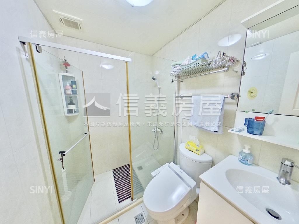 【國寶花園】露臺三房車位房屋室內格局與周邊環境