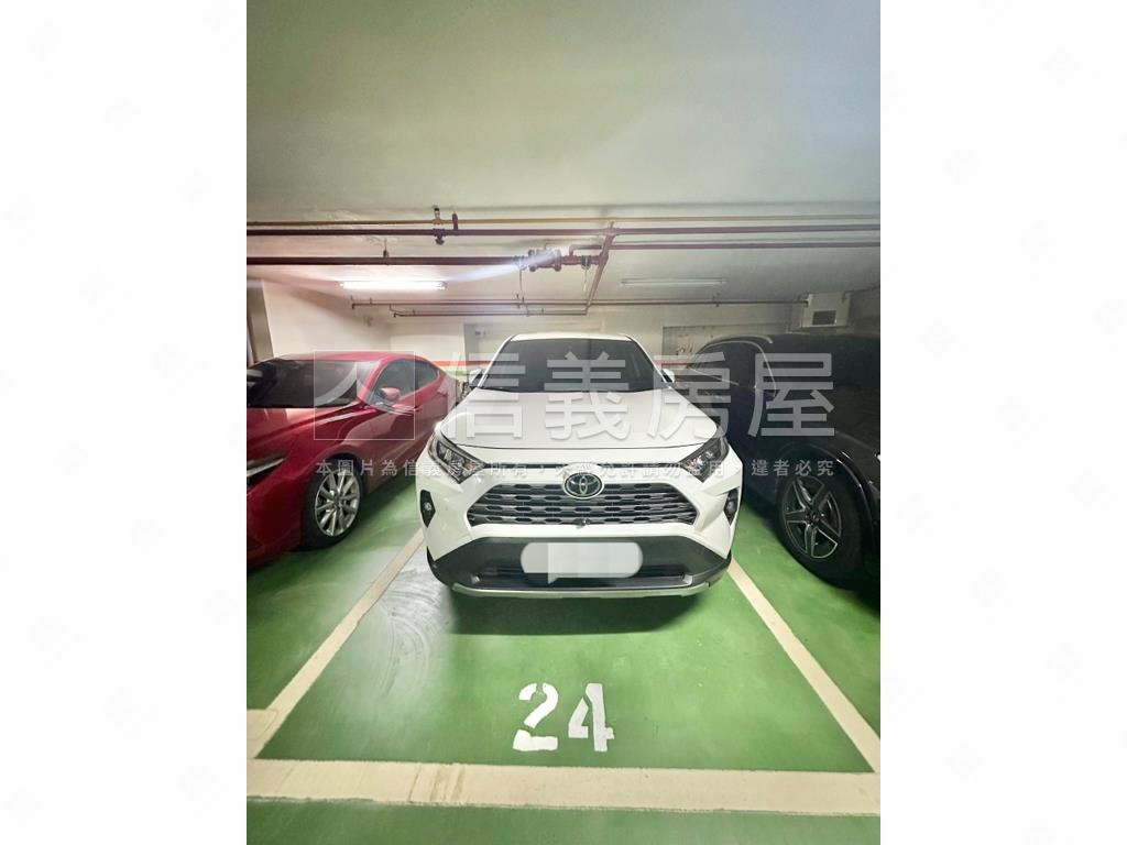 【國寶花園】露臺三房車位房屋室內格局與周邊環境