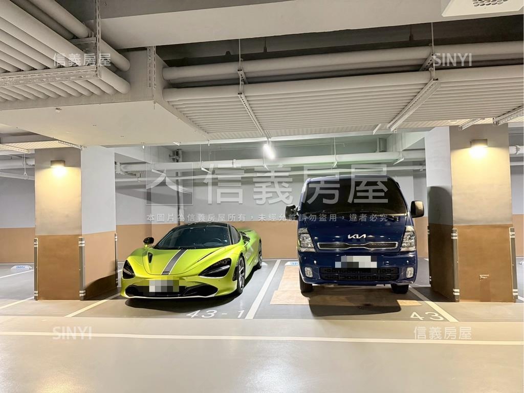 國泰ＭＯＳＴ四房雙車朝南房屋室內格局與周邊環境