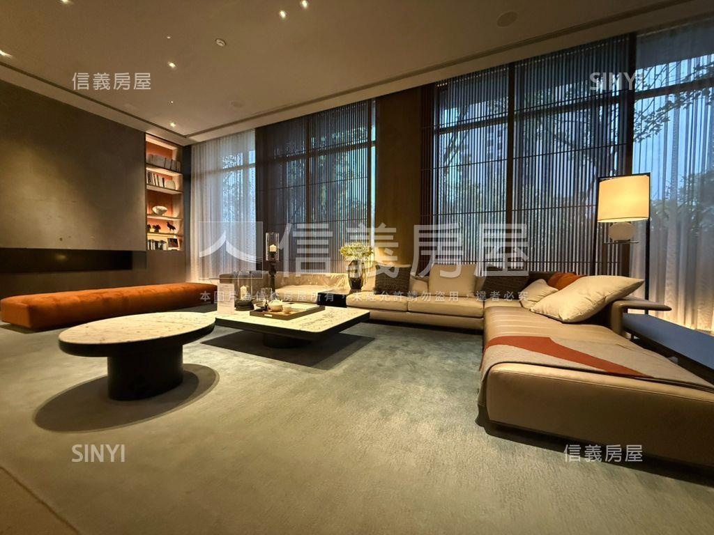 國泰ＭＯＳＴ四房雙車朝南房屋室內格局與周邊環境