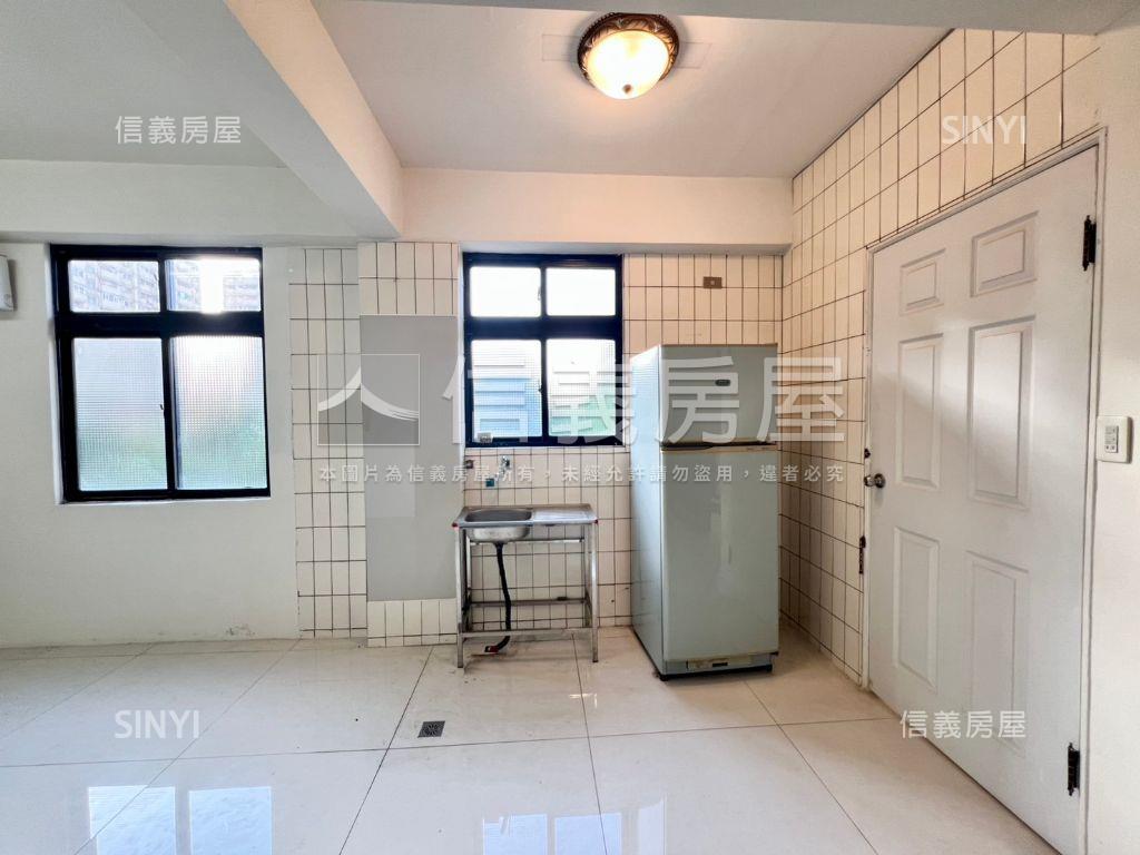 急售！三房２樓公寓房屋室內格局與周邊環境