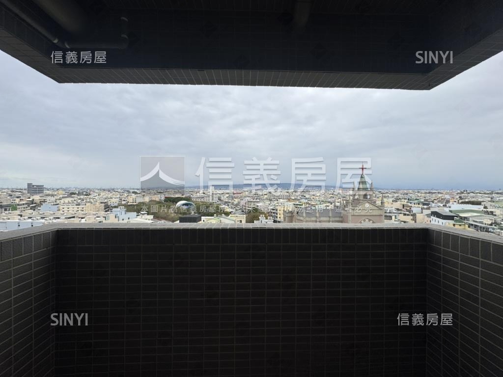 和美時尚視野２房附車位房屋室內格局與周邊環境