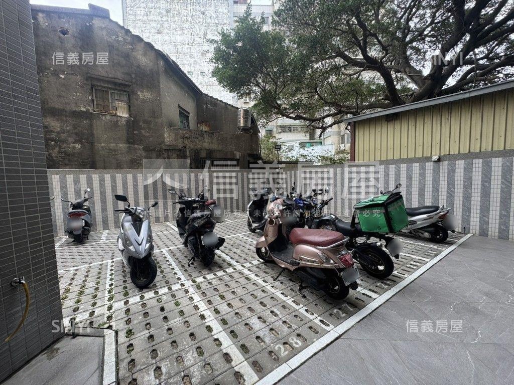 和美時尚視野２房附車位房屋室內格局與周邊環境