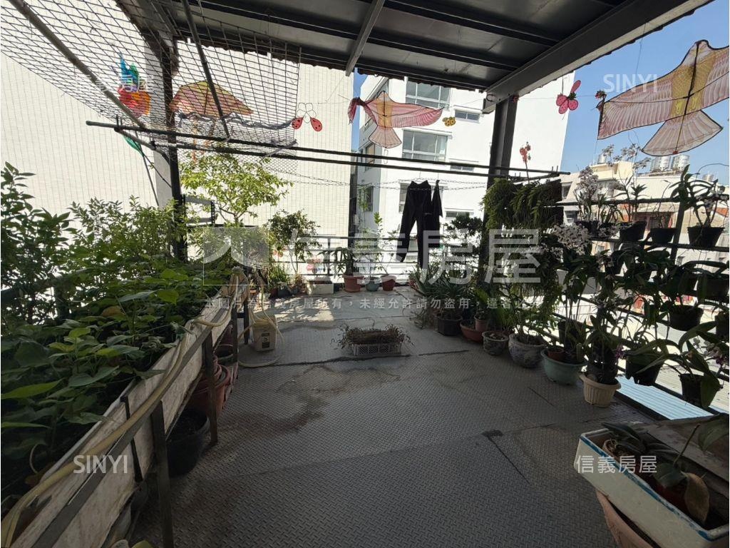 近崑科大正路面優質透天房屋室內格局與周邊環境