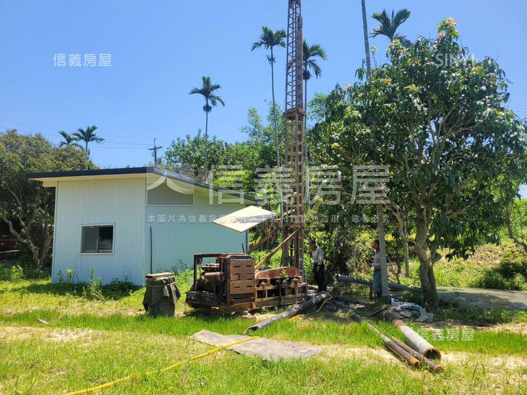 近苗粟功維敘鄰路土地２房屋室內格局與周邊環境