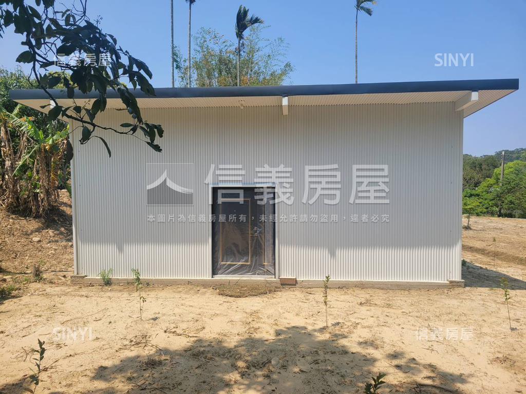 近苗粟功維敘鄰路土地２房屋室內格局與周邊環境
