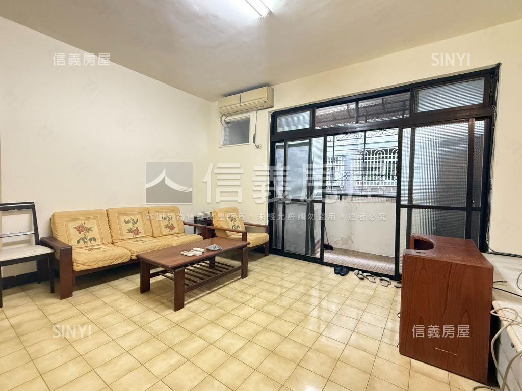 秀朗貳樓美寓房屋室內格局與周邊環境