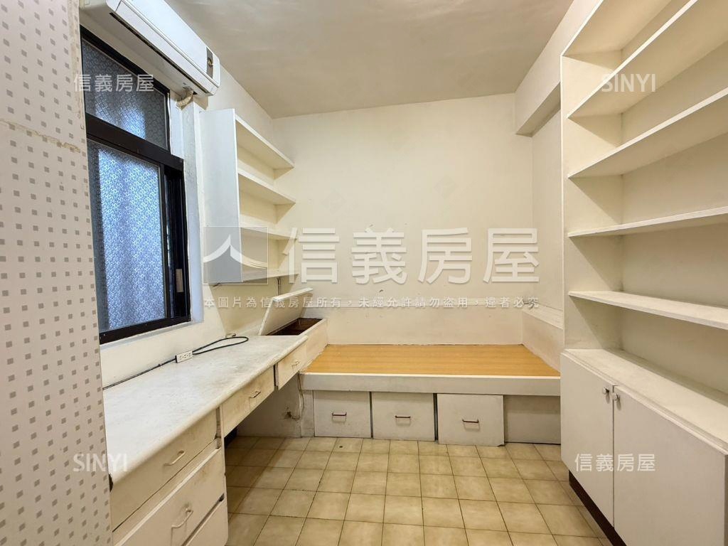 秀朗貳樓美寓房屋室內格局與周邊環境