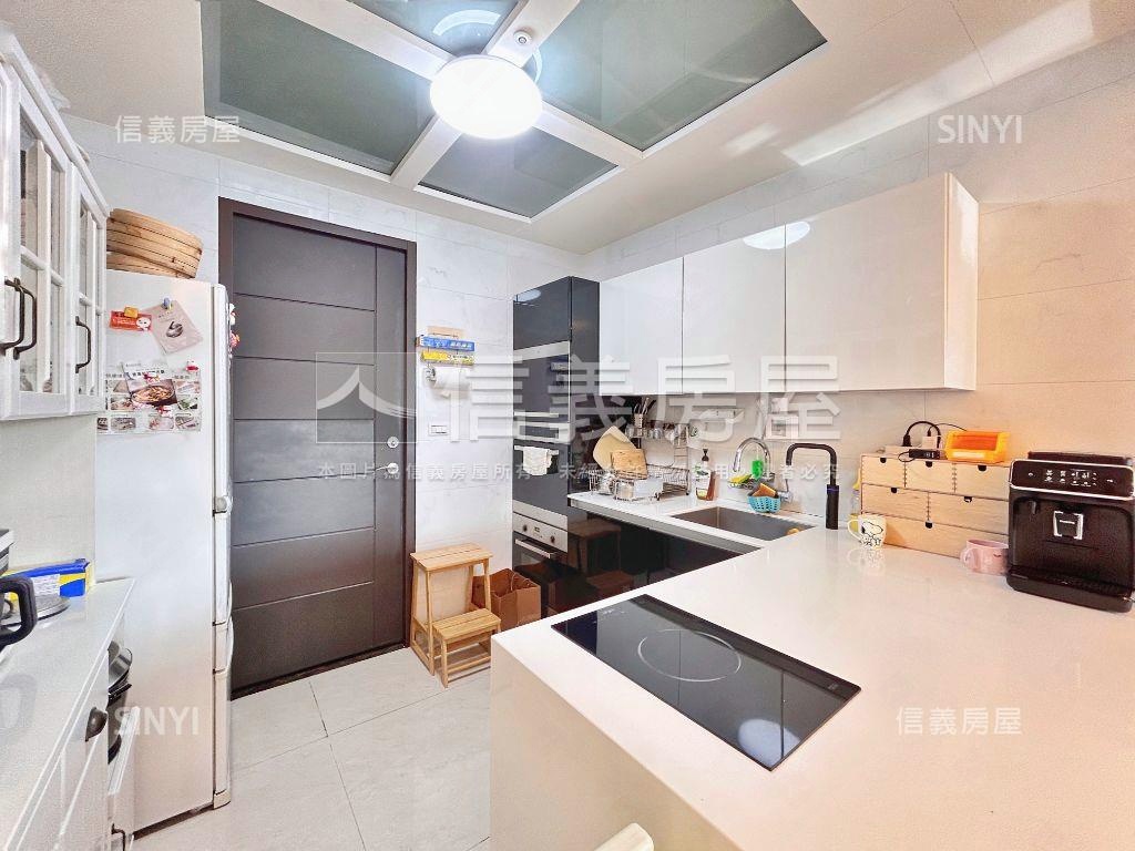 吉祥公園高樓露台隱奢御邸房屋室內格局與周邊環境