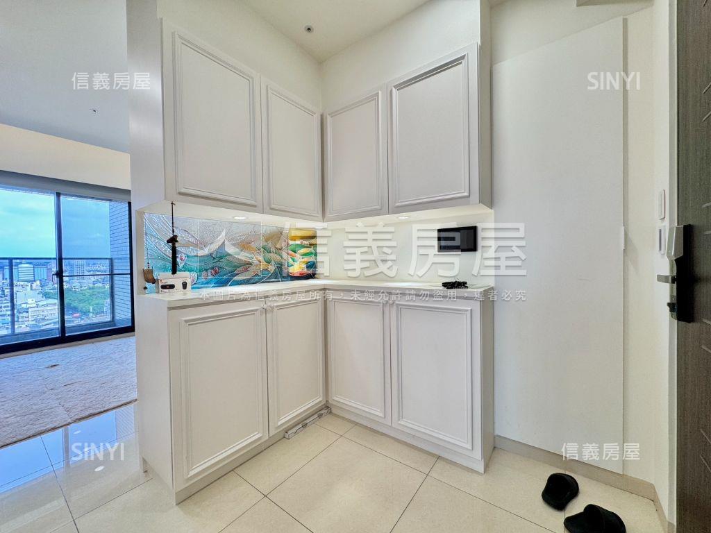 鑫左岸｜市政河景兩房含車房屋室內格局與周邊環境