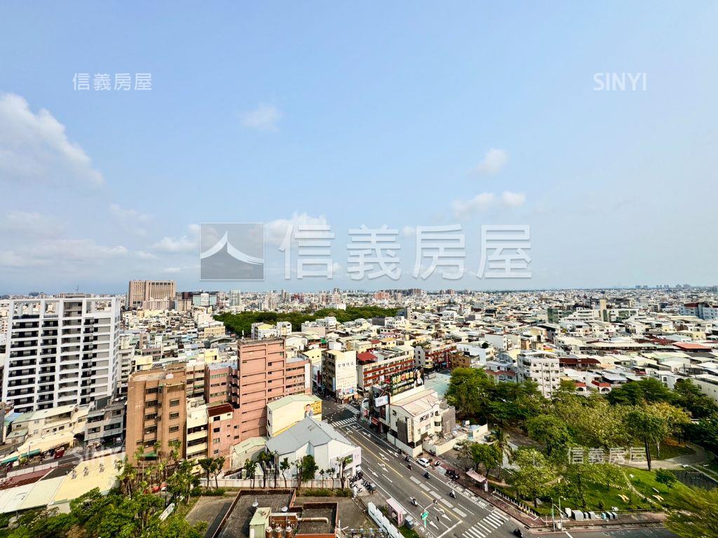 鑫左岸｜市政河景兩房含車房屋室內格局與周邊環境