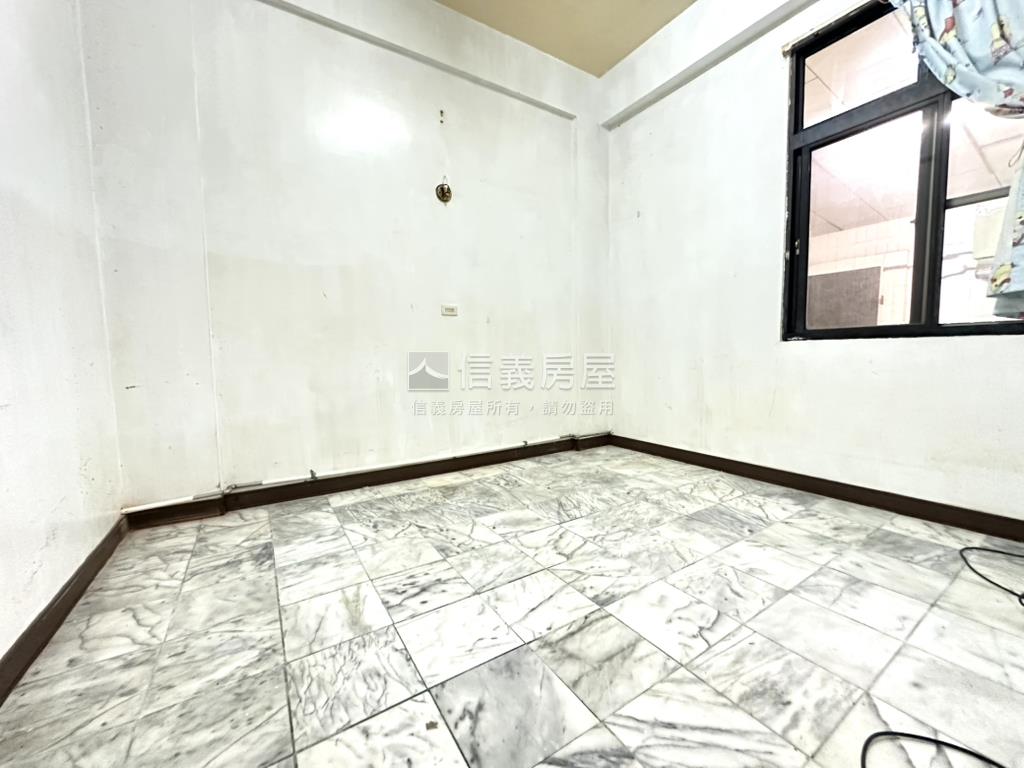 專｜近東區大地坪透天房屋室內格局與周邊環境