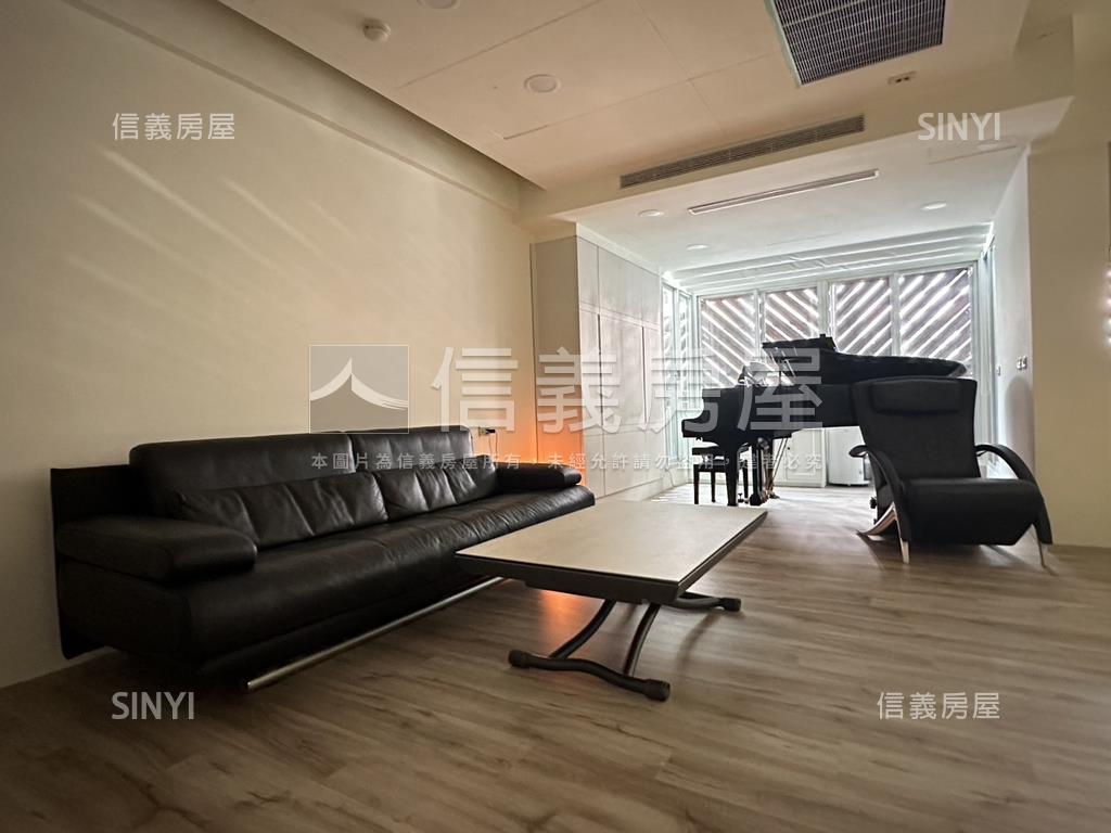 ＮＥＷＳ｜質感兩房車位房屋室內格局與周邊環境