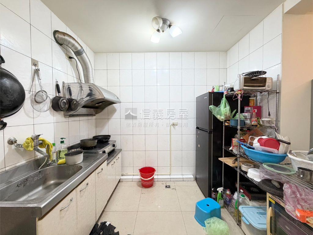 福壽精美天然瓦斯三樓房屋室內格局與周邊環境