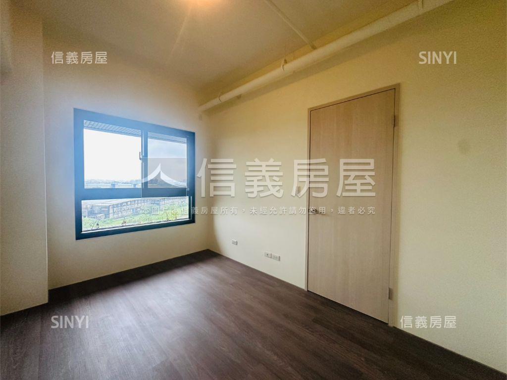 全新美術水公園全兩房平車房屋室內格局與周邊環境