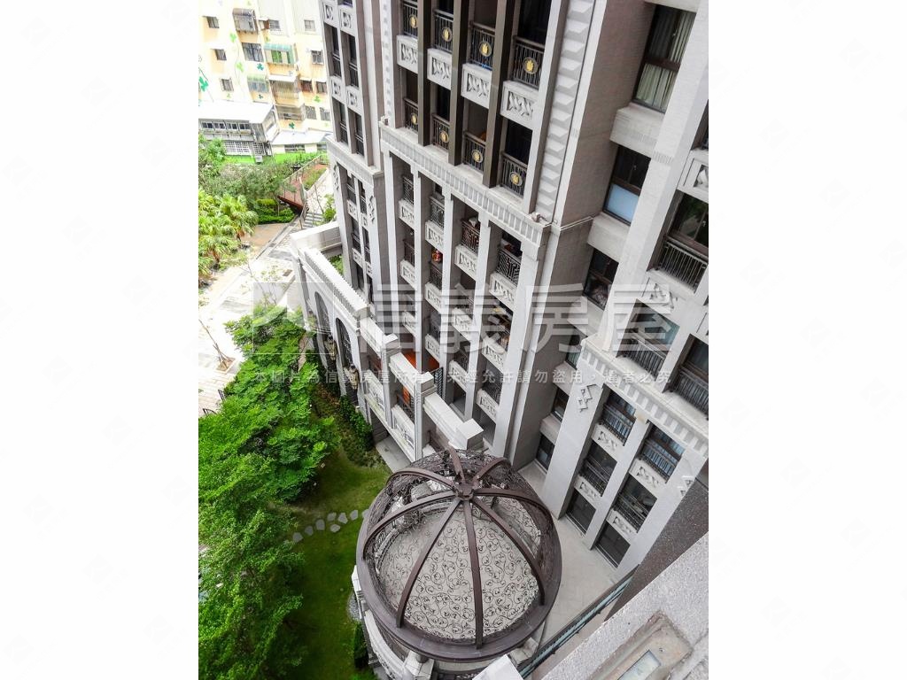 十里靜安大坪數房屋室內格局與周邊環境