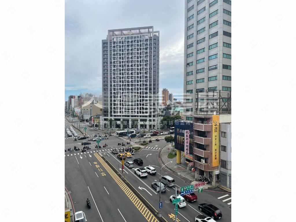 大通大美燙金店面Ｄ房屋室內格局與周邊環境