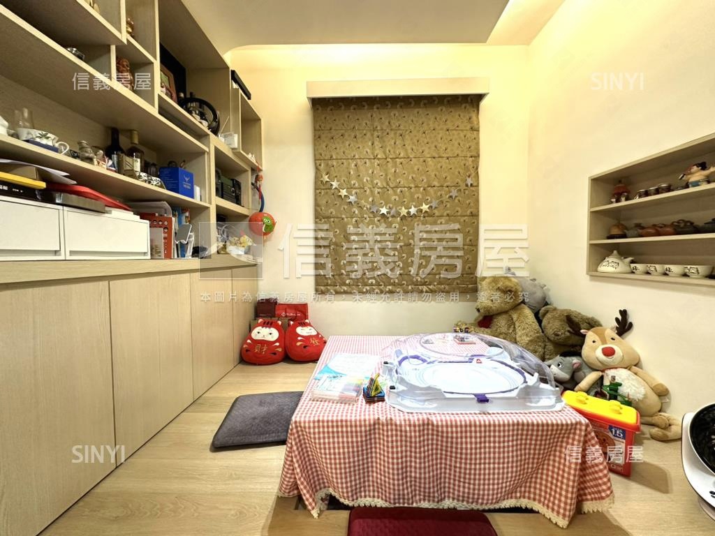 近七張捷運精美溫馨二樓房屋室內格局與周邊環境