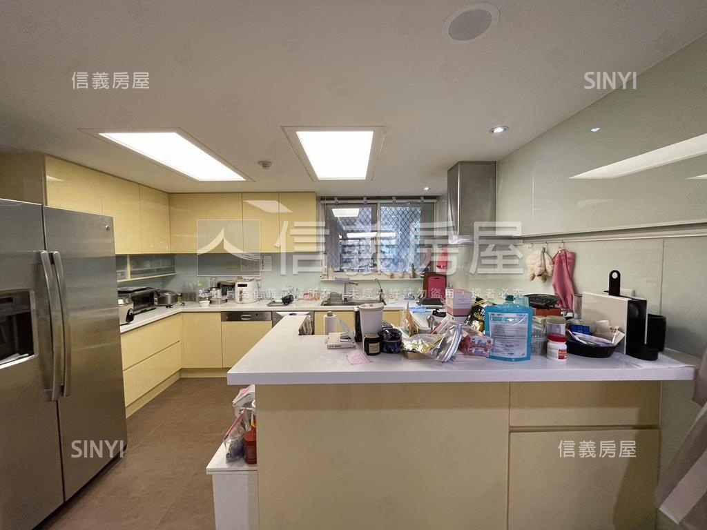 天母大廈管理傳家五房大戶房屋室內格局與周邊環境
