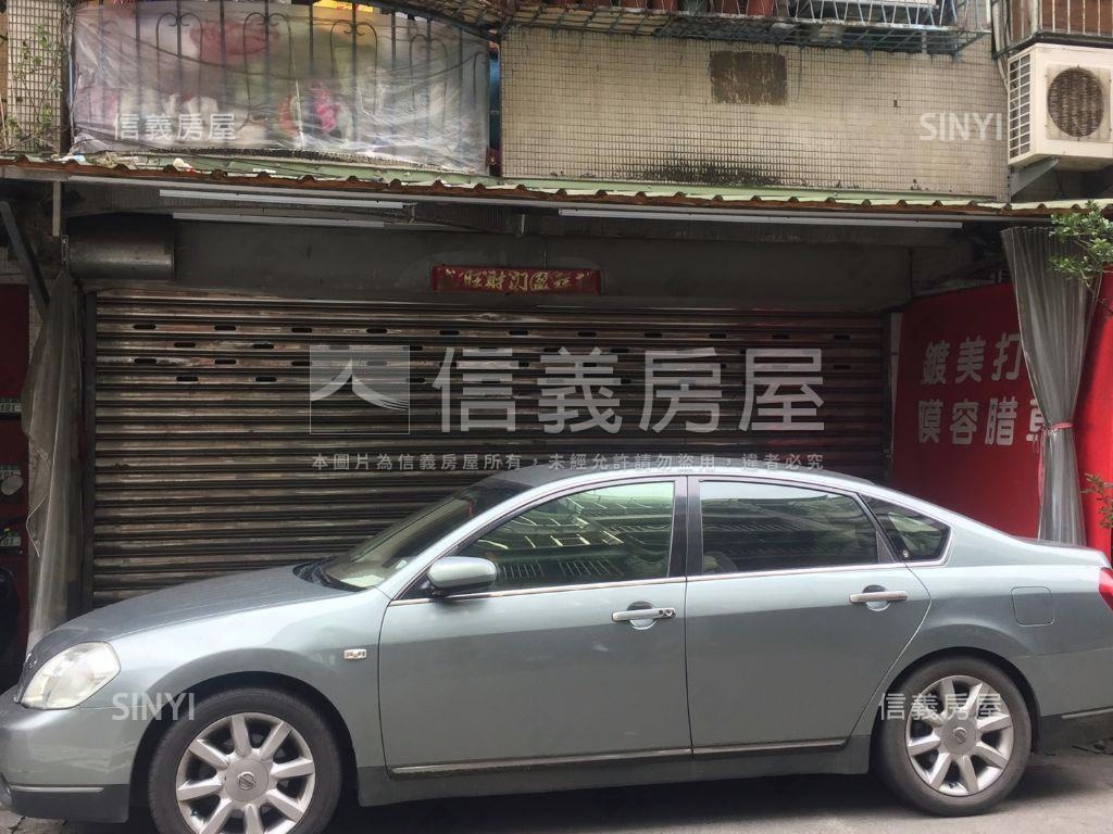 錢進民享街住店房屋室內格局與周邊環境