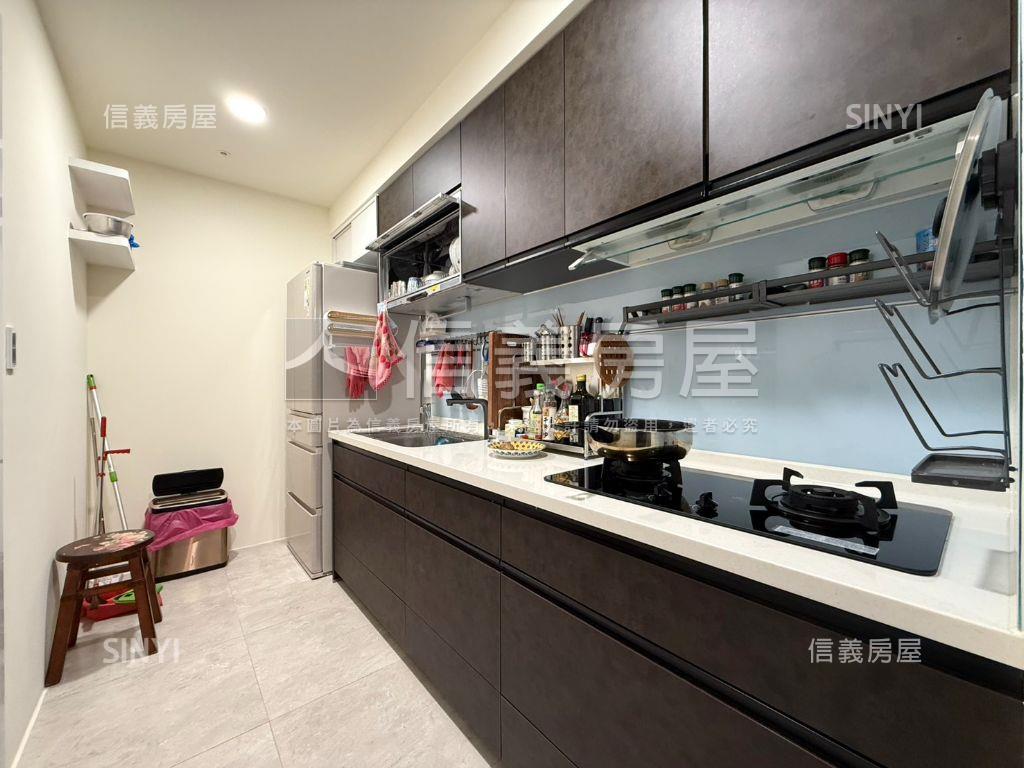 遠見蒔美三房平車房屋室內格局與周邊環境