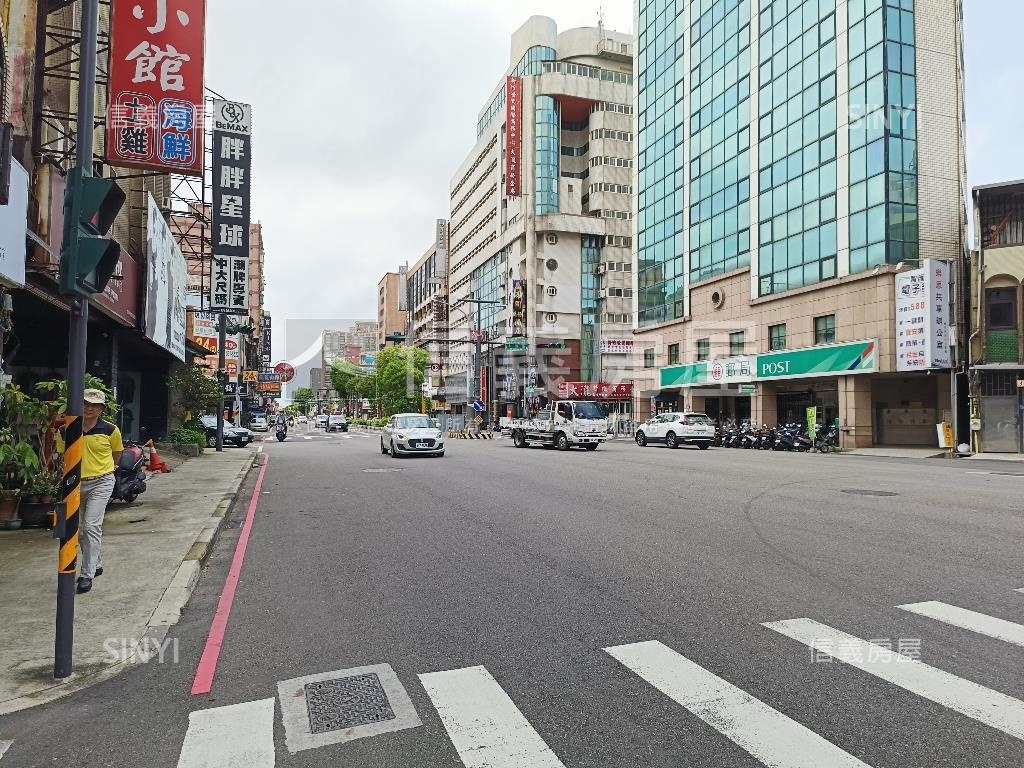 專任經國最愛底總價高樓戶房屋室內格局與周邊環境
